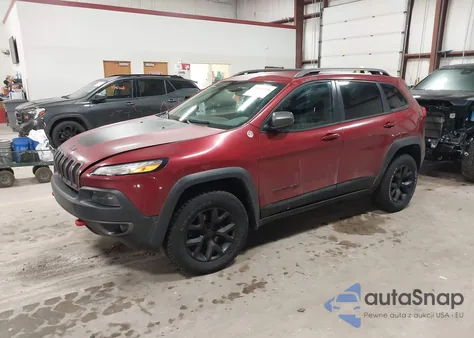 2017 Jeep Cherokee Trailhawk 4X4 from USA, damaged, VIN 1C4PJMBB9HW537251